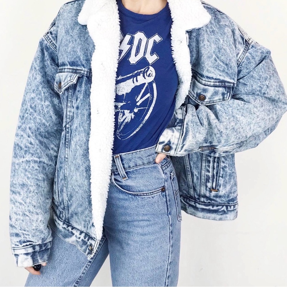 A.Peach Oversized Retro Denim Jacket Extremely Soft Faux Fur Lining